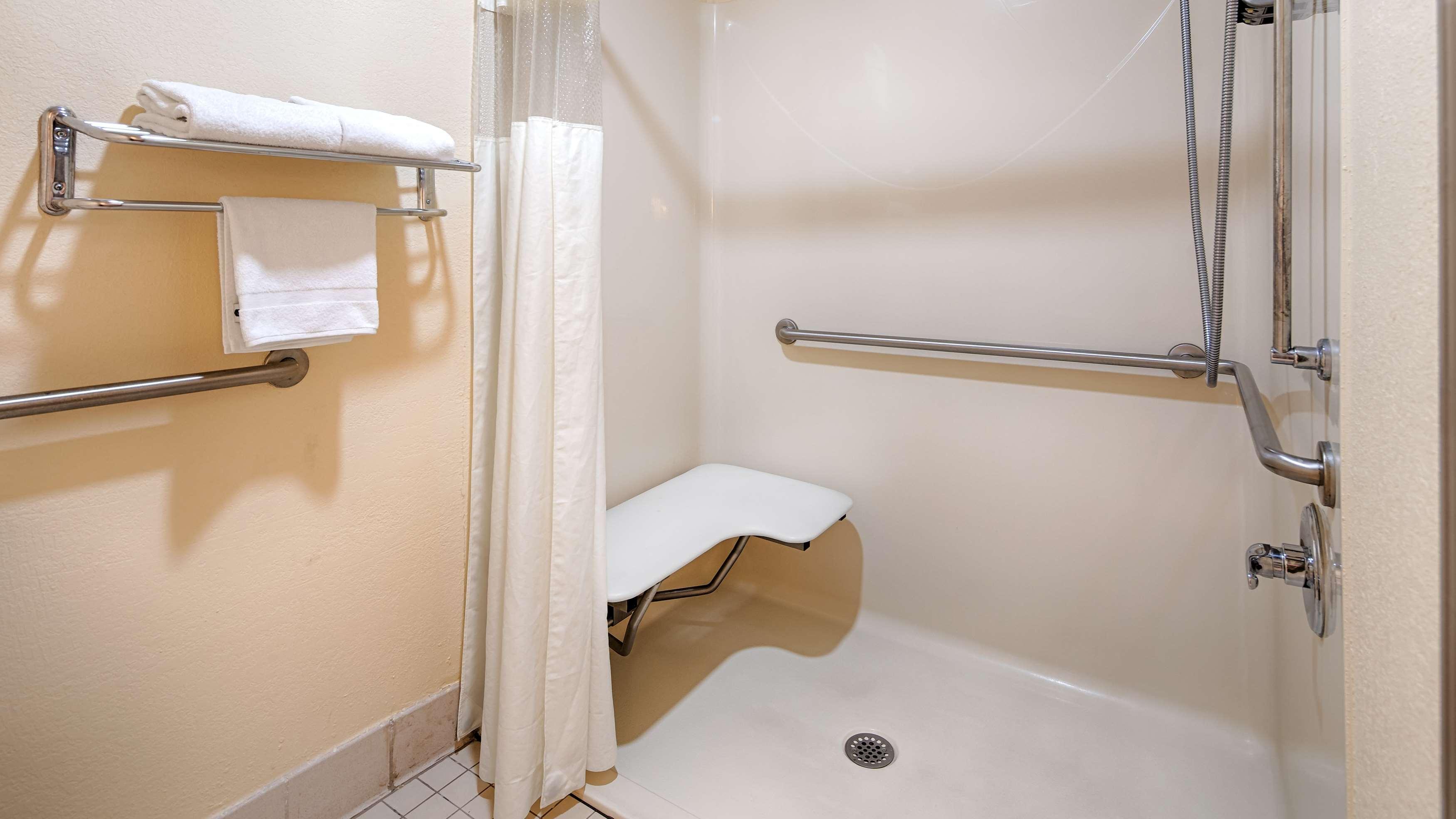 Western Allatoona Inn&suites