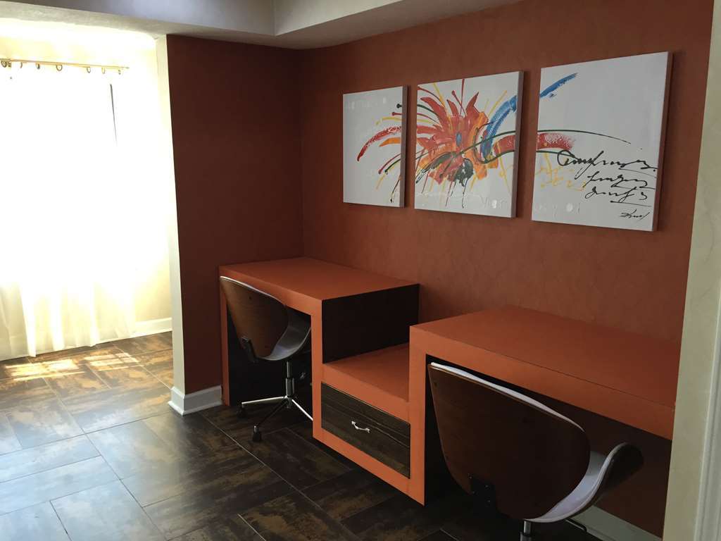 Western Allatoona Inn&suites Hotel Cartersville